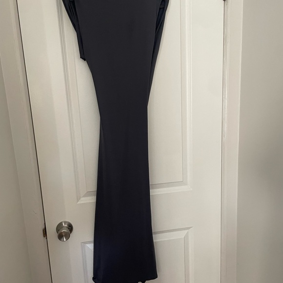 Zara Grey Bodycon Ruched Midi Dress - Picture 4 of 4
